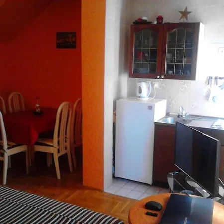 Kolaric Apartment *